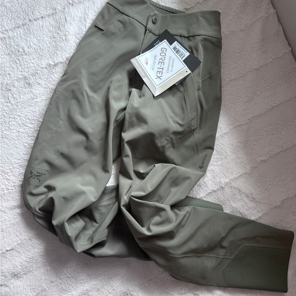 Arc'teryx women’s goretex ski pants